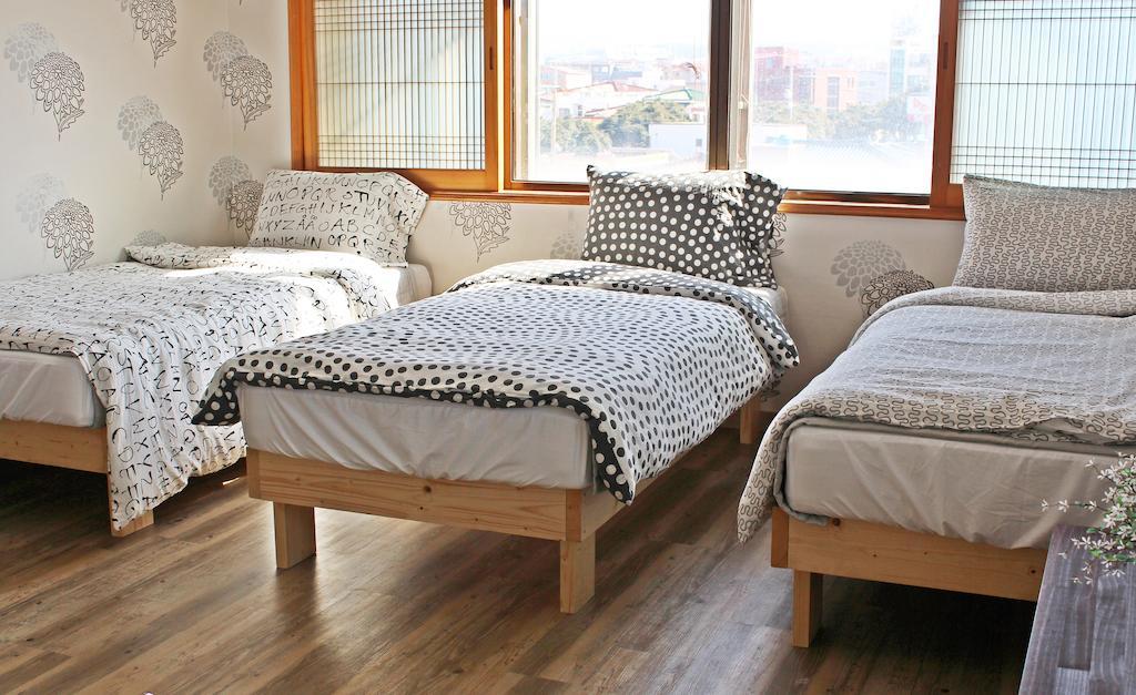 Jeju Airport Mira Guesthouse Room photo